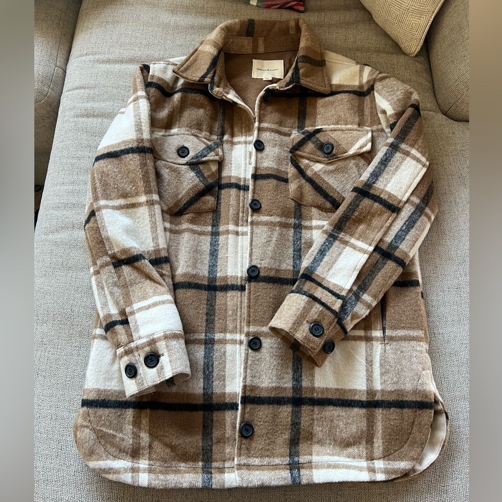 Women’s oversized flannel jacket